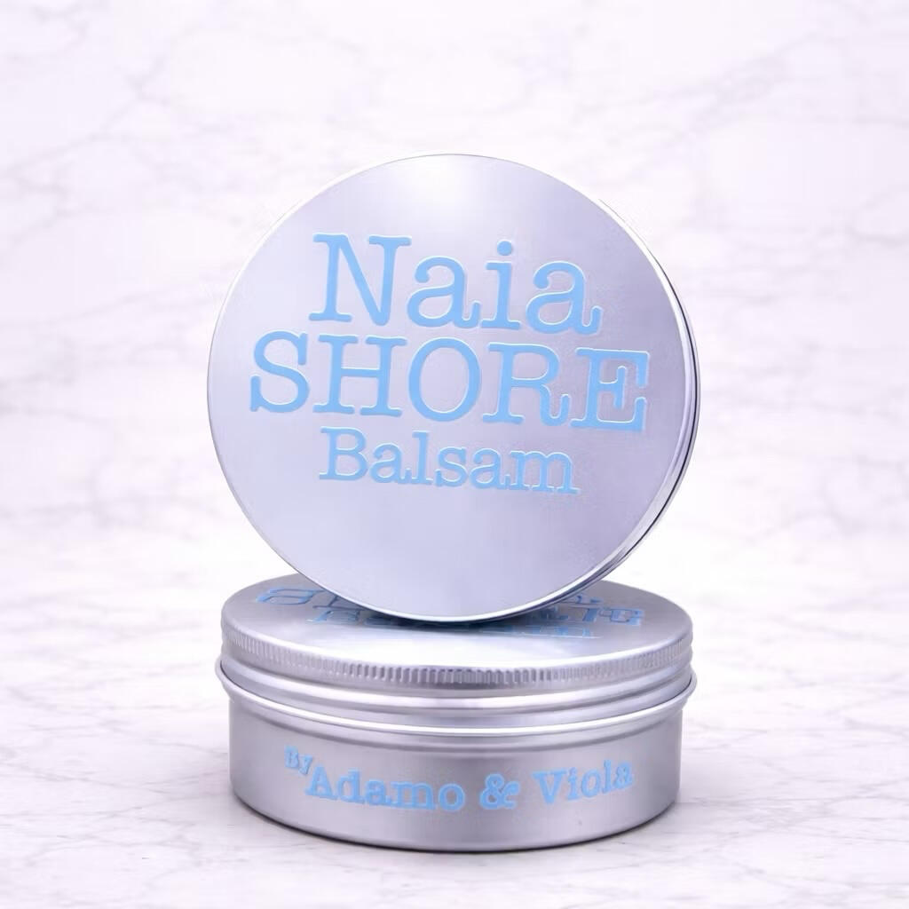 Naia Shore fast balsam och balsamkaka med hyaluron för frissigt hår från Adamo & Viola